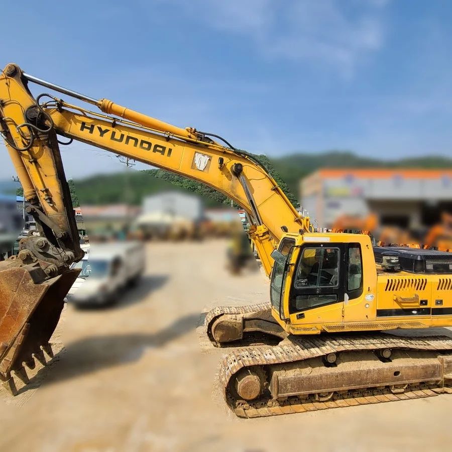  현대 HYUNDAI R4500-7LC모델 2004년식 4200만원  판매합니다