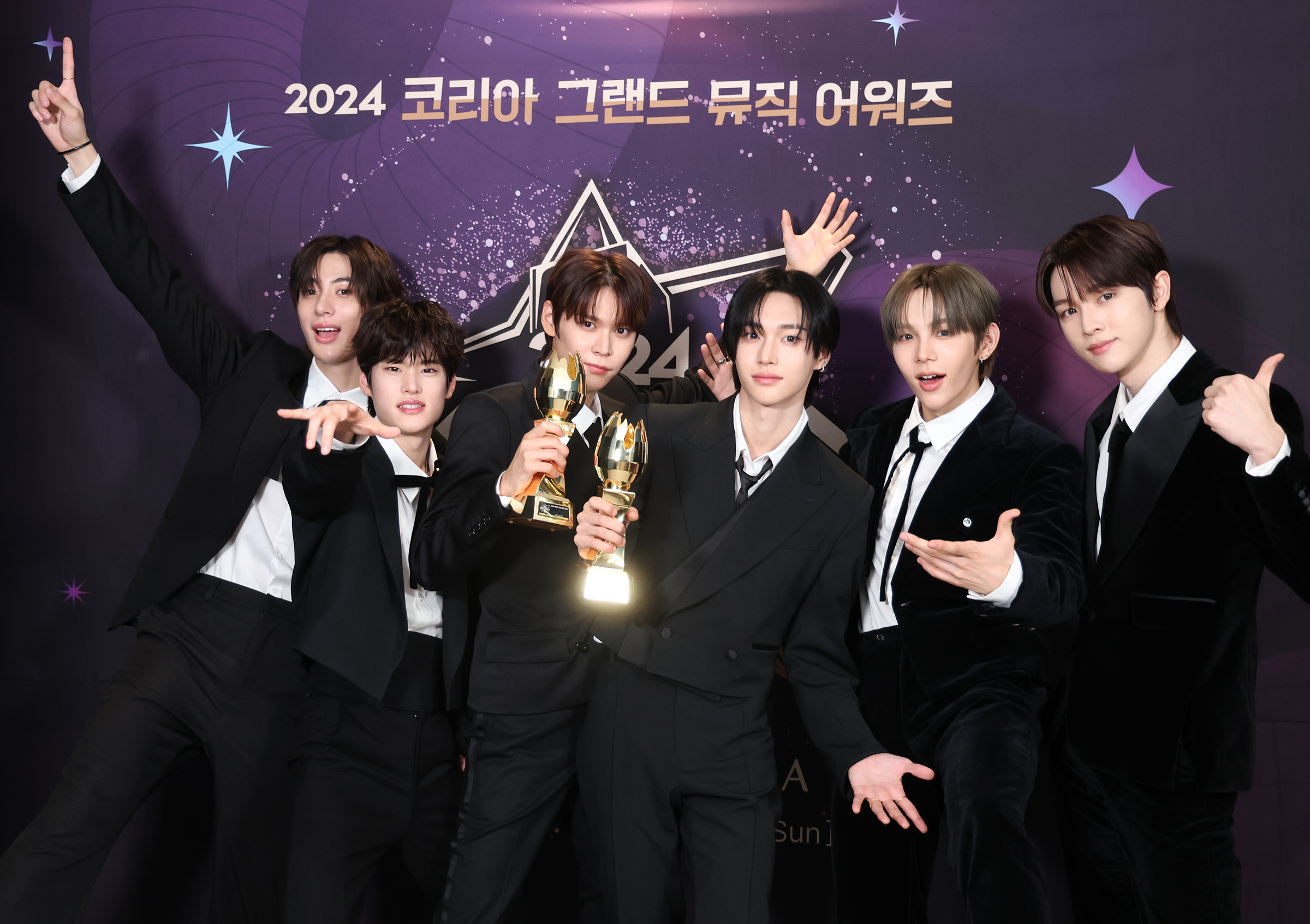 20241117일간스포츠트위터가족사진