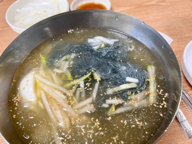 함흥냉면 이미지