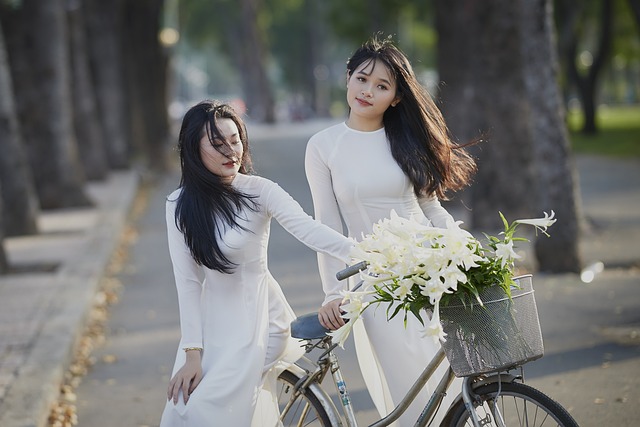 Lily &#44; Vietnamese girls