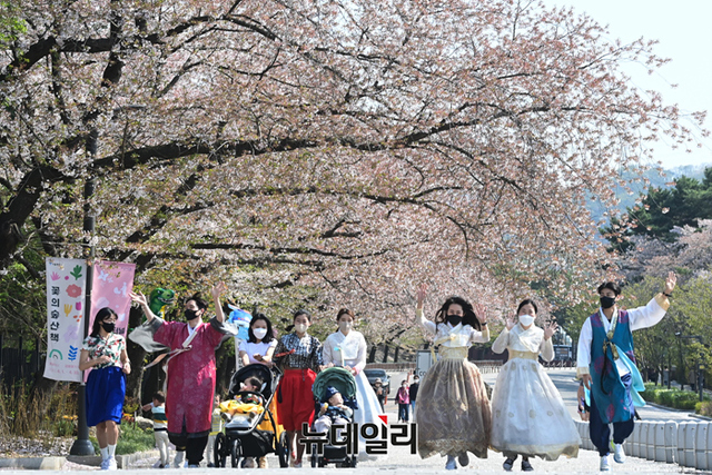 서울한복 이미지