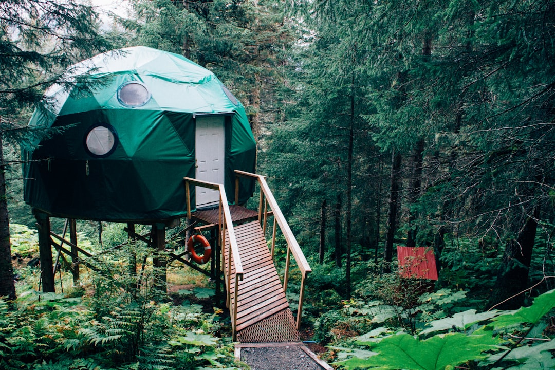 Airbnb