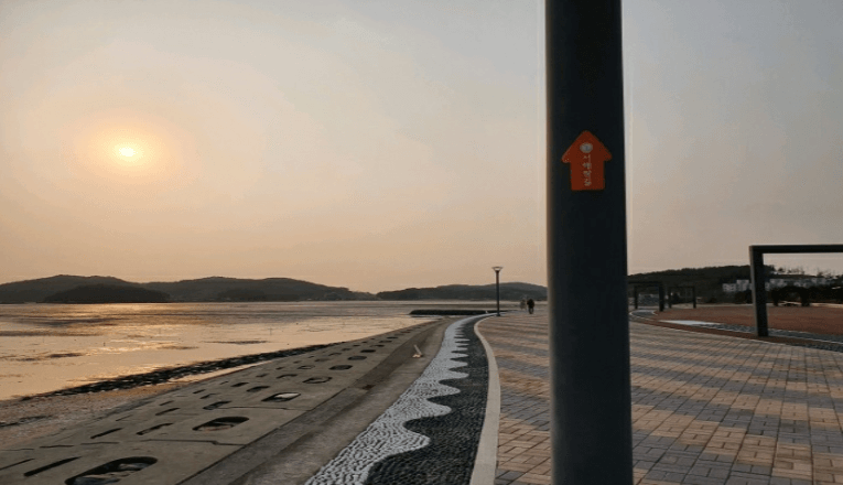 [코리아둘레길 서해랑길 58코스] 비인해변에서 춘장대까지&amp;#44; 서해안의 숨은 비경을 걸어보세요
