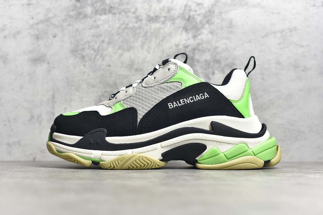  [BALENCIAGA] PK 발렌시아가 트리플S 블랙 네온 스니커즈