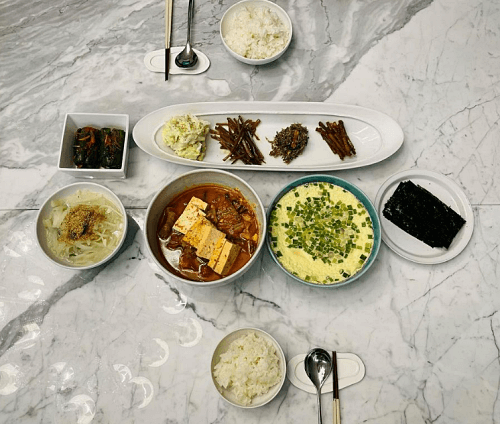 손예진-요리-식탁
