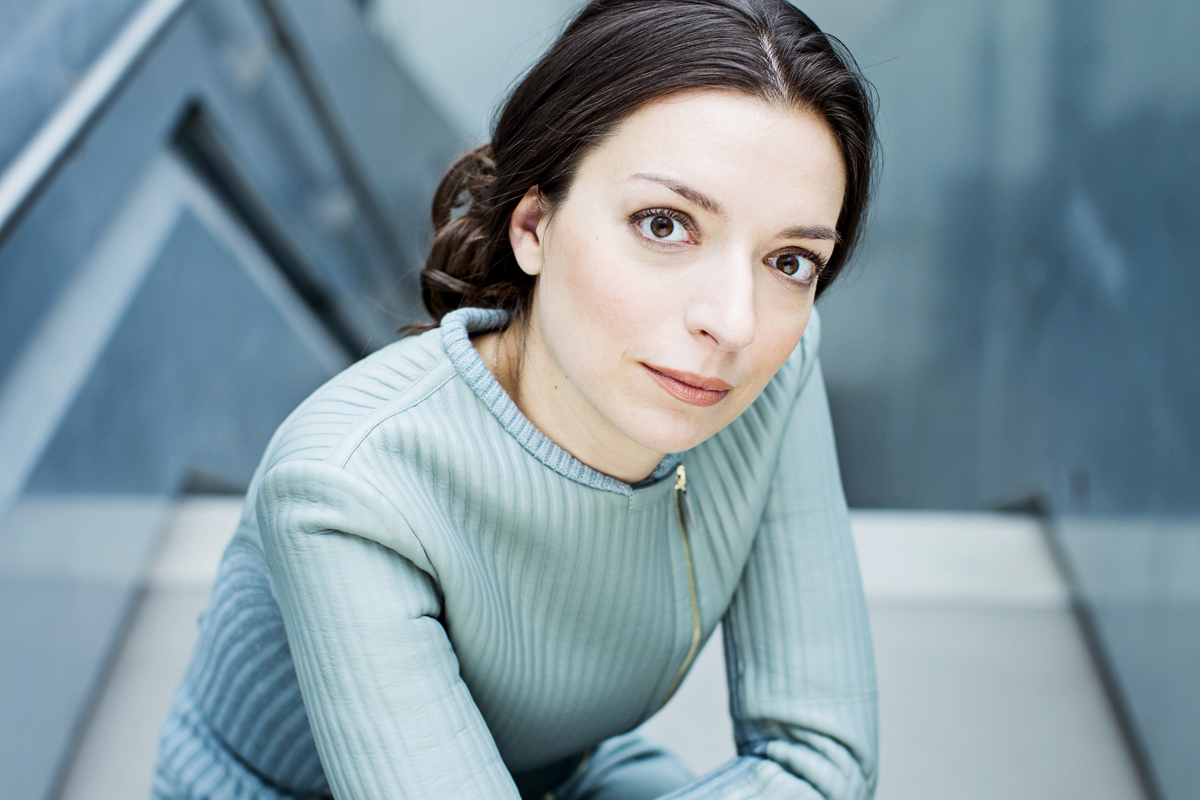 바흐 영국 모음곡 2번, 쇼팽 발라드, 마주르카, 폴로네즈, 리스트 "슬픔의 곤돌라", 피아노 소나타 B단조: 율리아나 압제예바 1