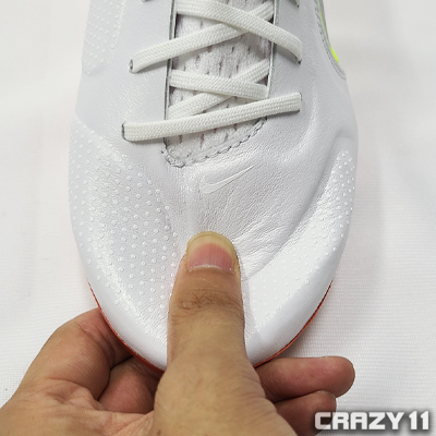 나이키 티엠포 나이키 티엠포레전드 18