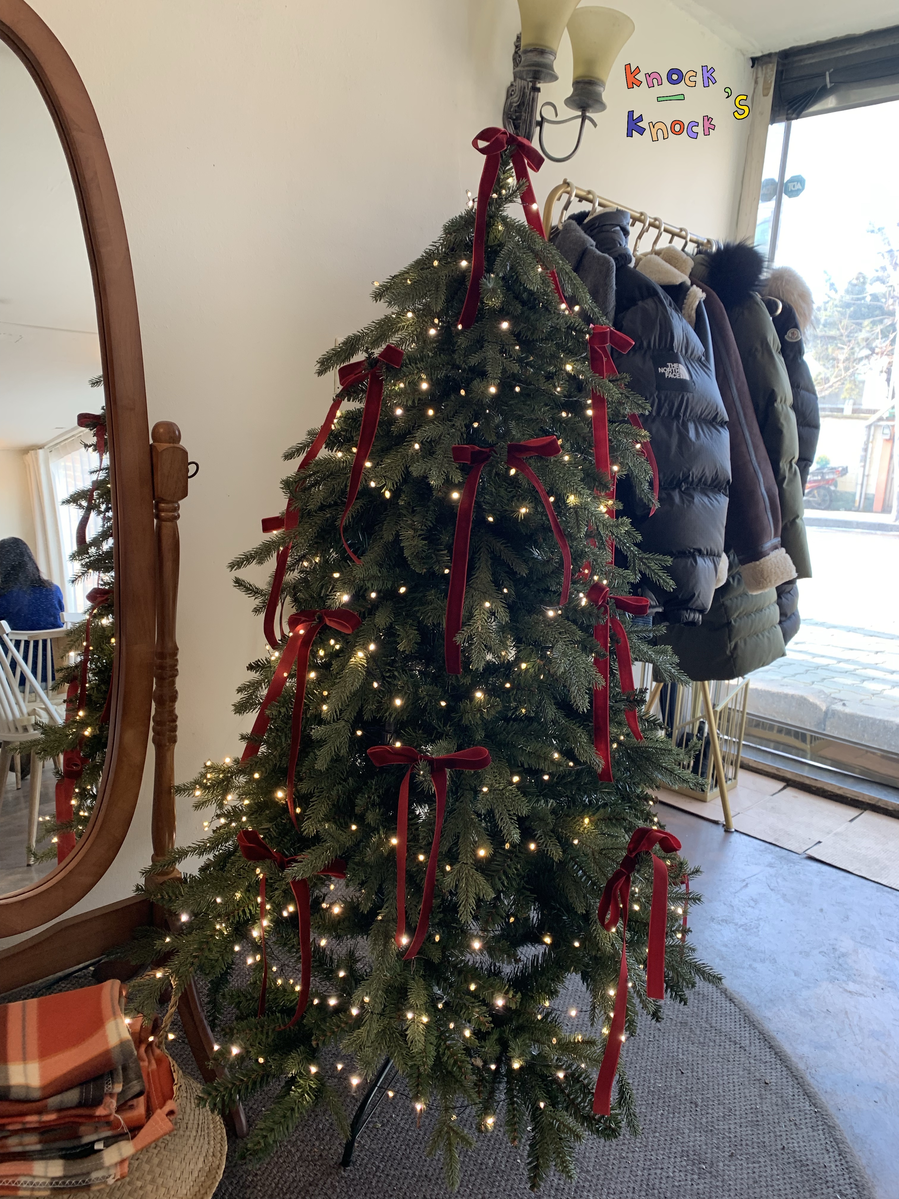 (낮은 케이크 테이블) 하... 내 인생의 뇨끼 맛집을 열겠다...! (결정했다) 3