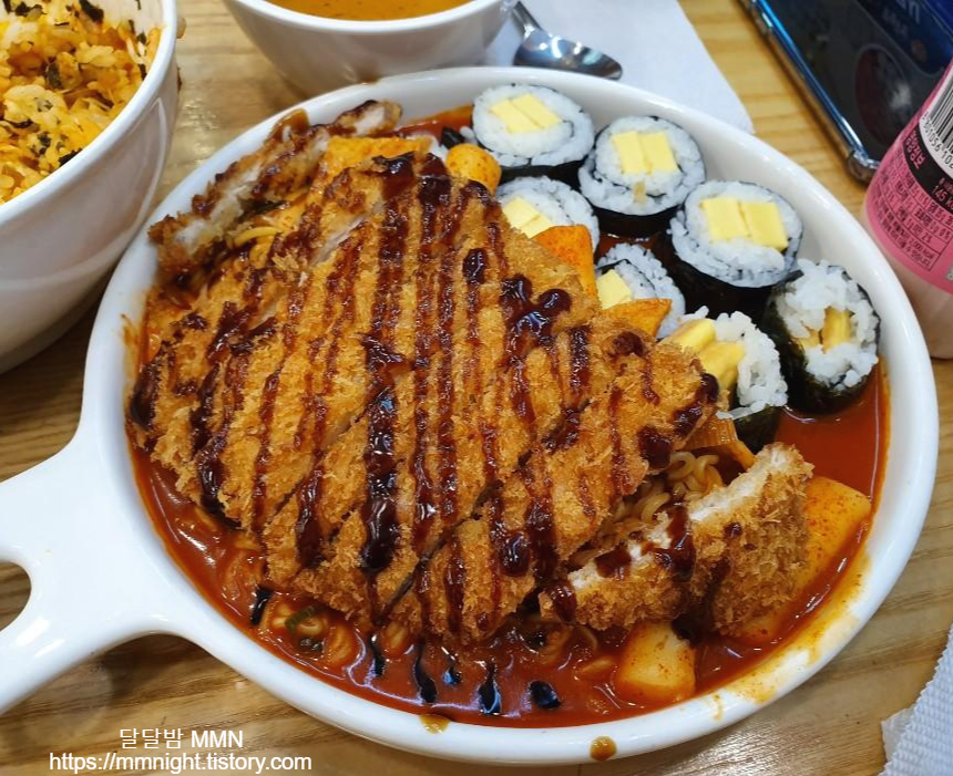 얌샘김밥 신길점 이미지
