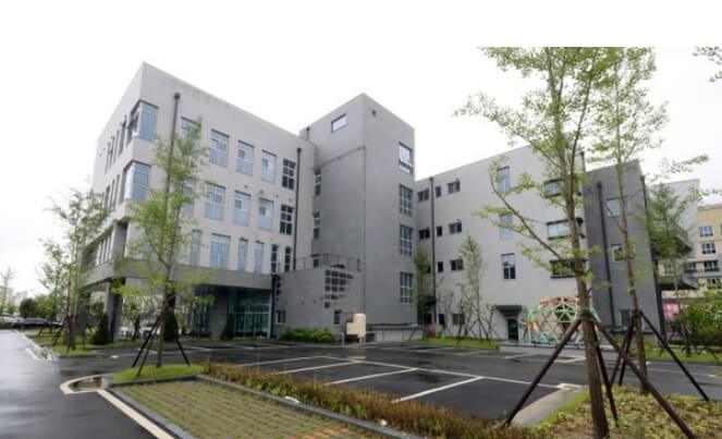  '산업안전보건본부’ 출범...산업재해 감축 중대재해처벌법 시행 [고용노동부]