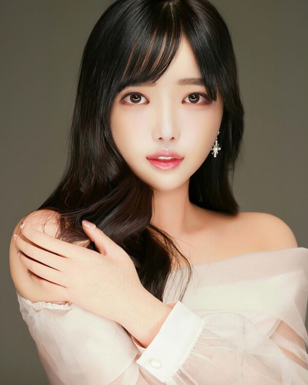  '갑질·폭행 사주' 법정공방…배우 진아림, 벌금 500만원