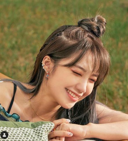 정은지 프로필 나이 키 에이핑크 인스타 복면가왕 라디오 몸매
