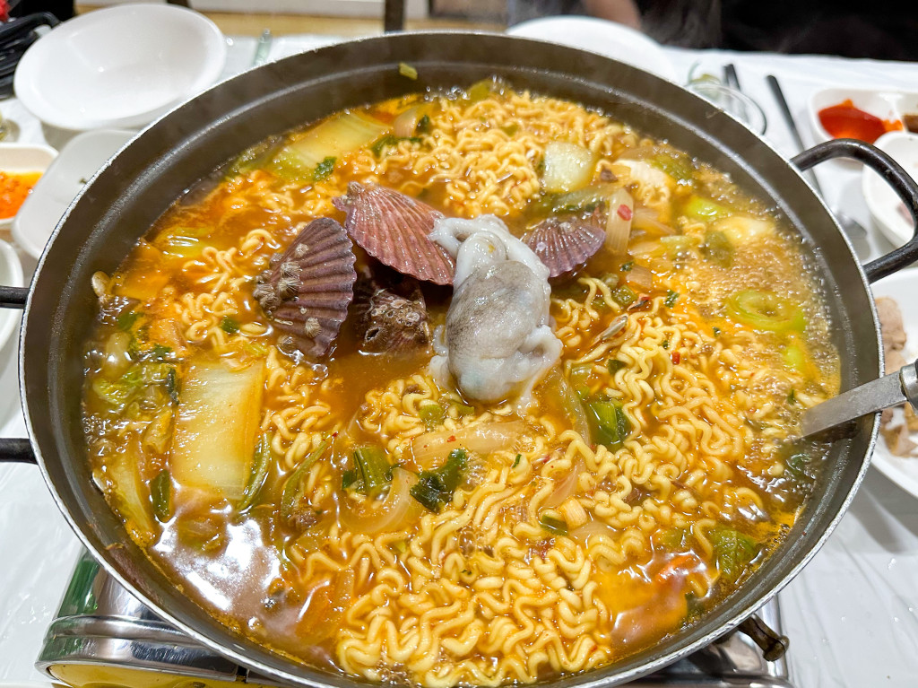 청운횟집 이미지