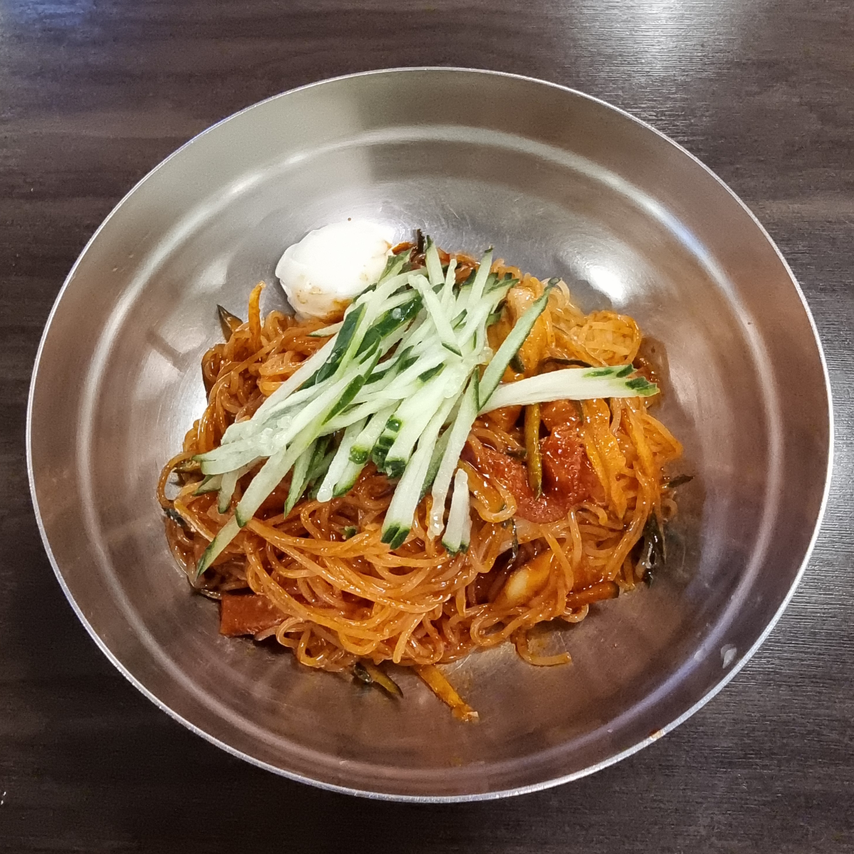 밀면전문점 비빔밀면