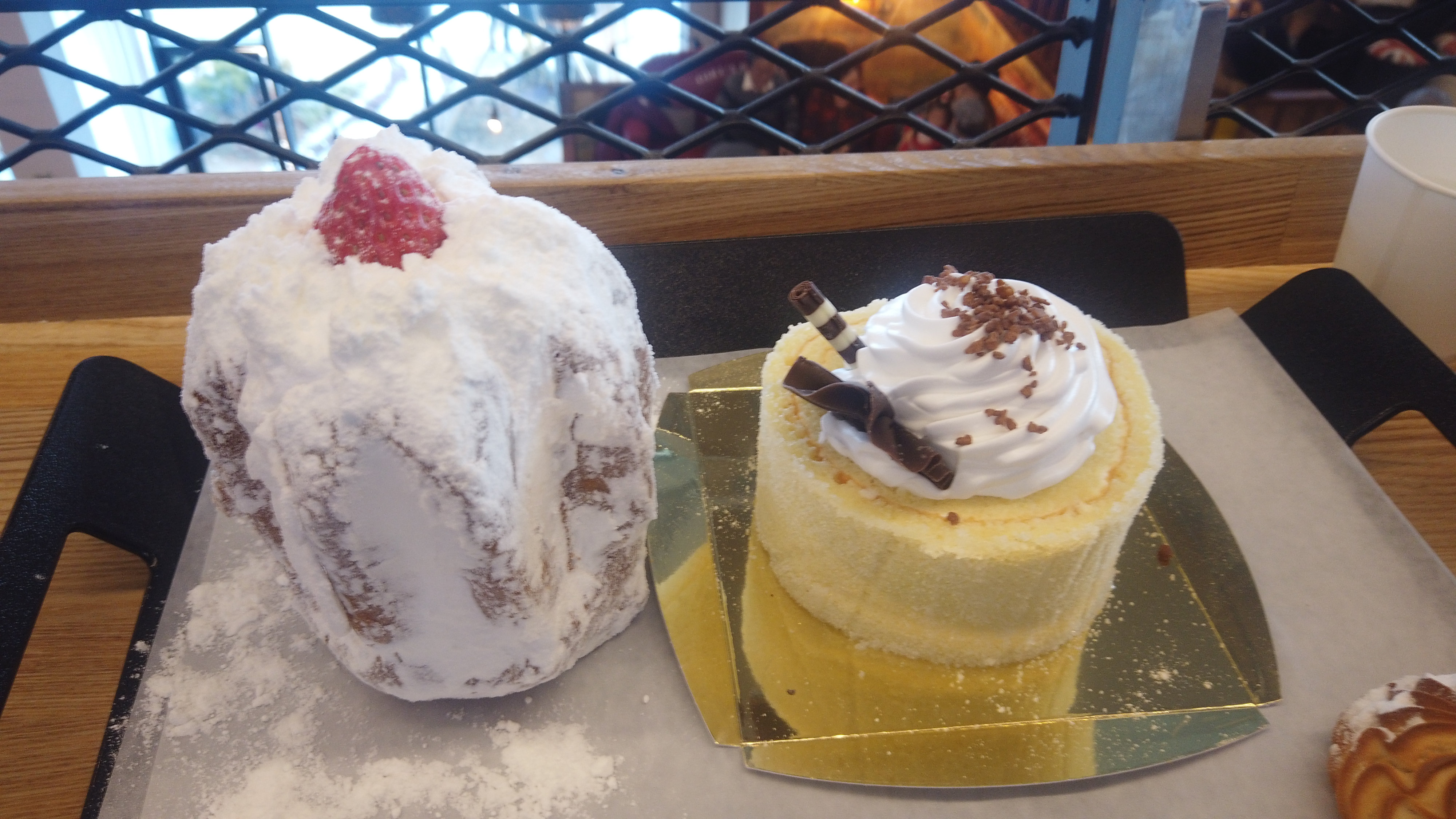  일산 고양시 베이커리 카페 #고양시 빵다방 #고양 빵다방 #BAKERY CAFE #고양 카페 추천 #빵다방 맛있는 빵 #무지하게 큰 카페