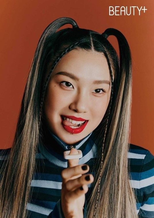 김희진 YGX 리전마에서 본업 존잘러 화보 양궁 안산 배구선수 12