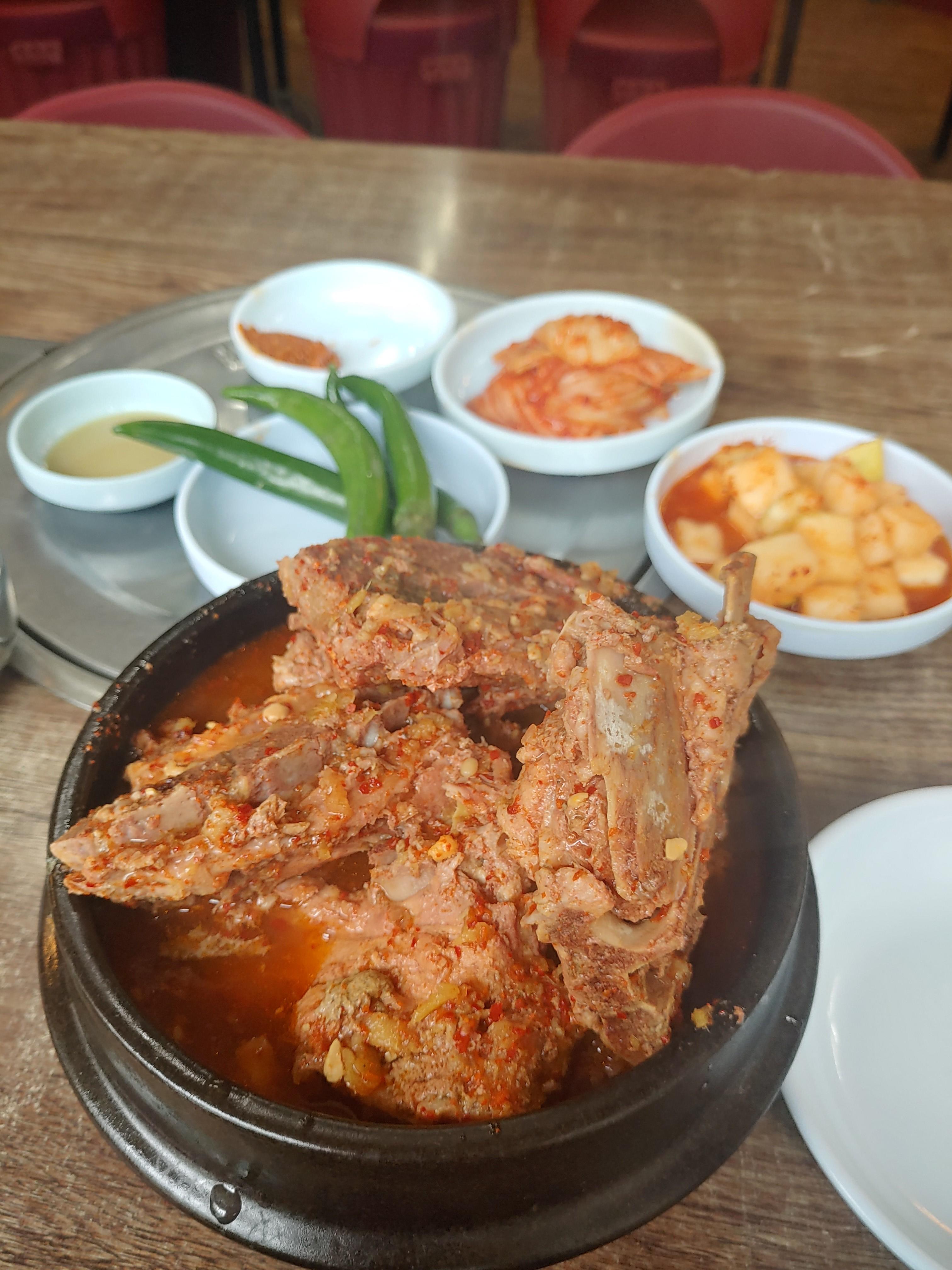  서울 건대맛집 인생감자탕 뼈해장국 24시 자양감자탕 내돈내산 리뷰