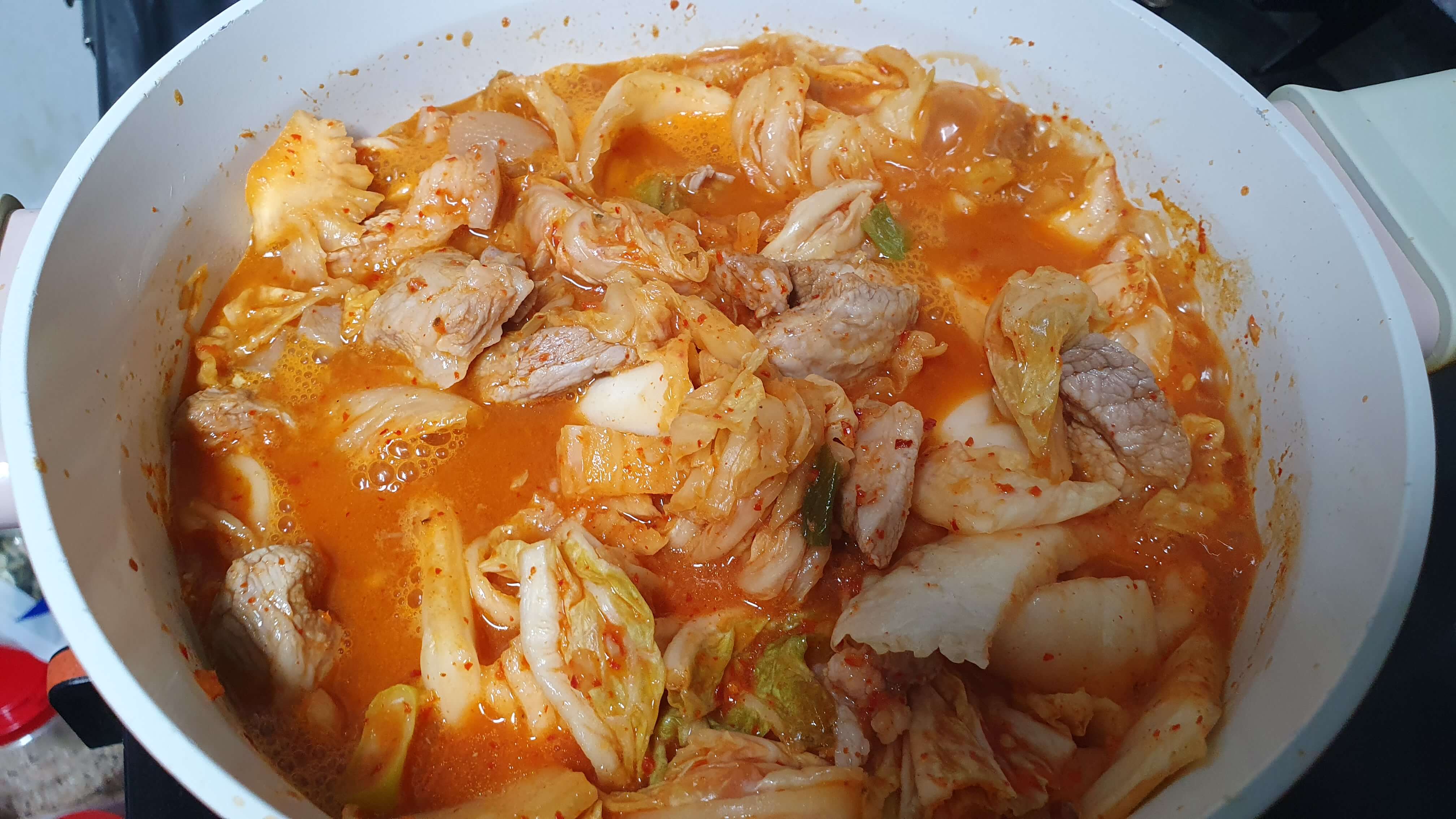 돼지고기 김치찌개 맛있게 만드는 조리법3