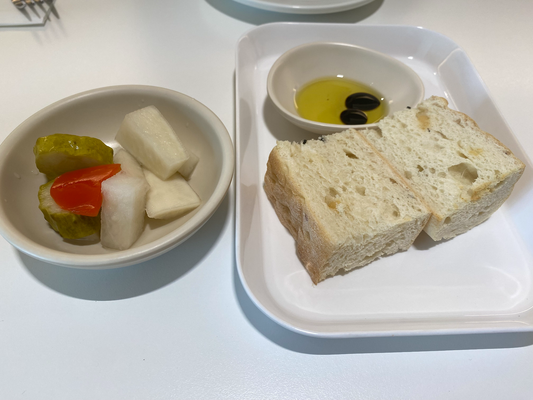 오스테리아꼬모 이미지