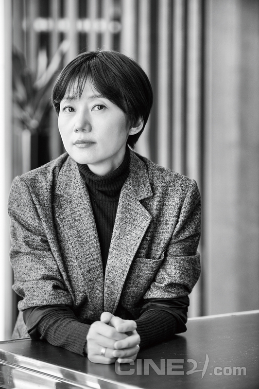 이경미 감독 프로필 나이 결혼 남편 작품 드라마 영화 과거 비밀은없다