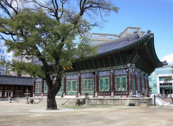 대웅전