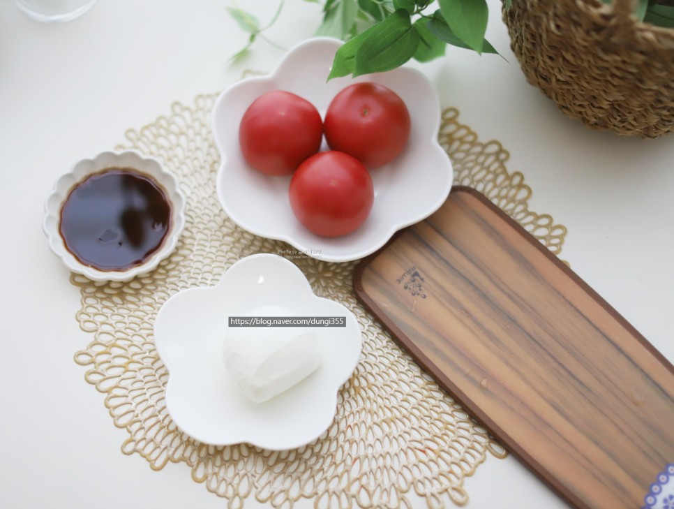 토마토 샐러드 소스 토마토 카프레제