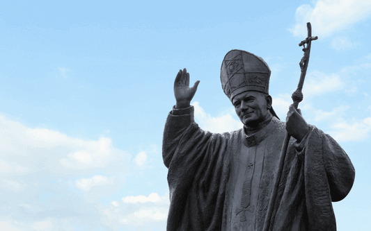 교황 요한 바오로 2세 동상