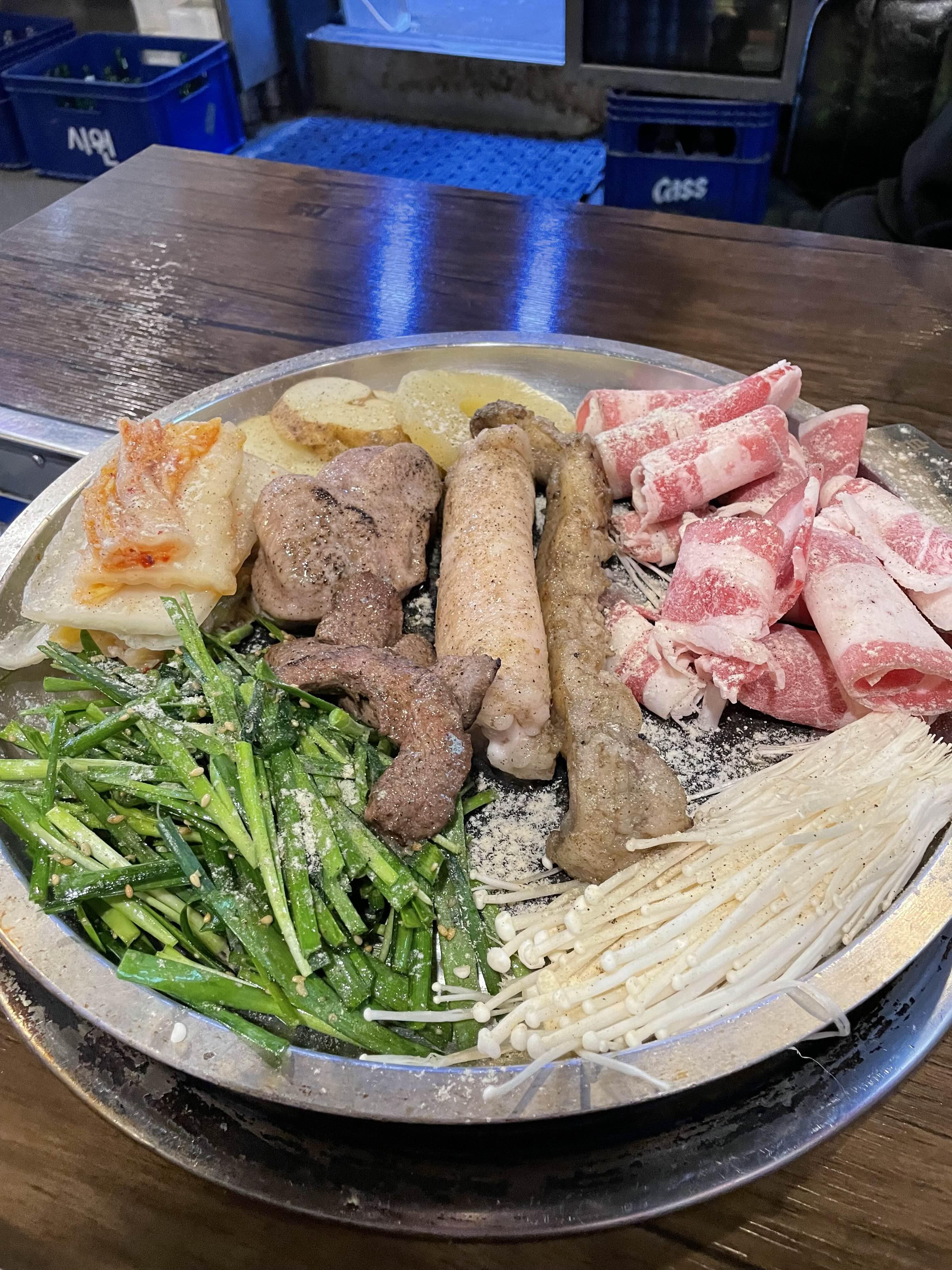  부산 경성대부경대 주변 곱창구이 곱창전골 다 먹을수 있는 “생활곱창”