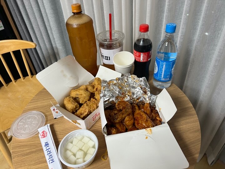  충북 충주 수안보 새나라치킨 옛날통닭 스타일 맛집 추천드립니다. (feat.온천 후 맥주 한잔과 함께)