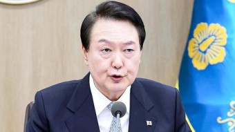 윤대통령 주60시간 이상 근무는 무리 ...일본 과거사 수십차례 사과...???