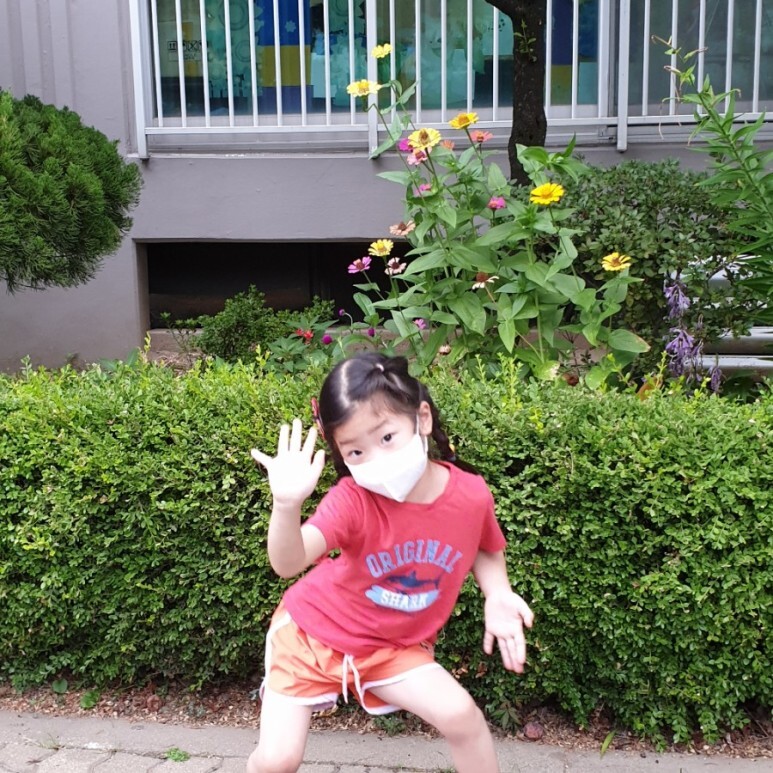  나도야간다. 치키치키차카차카초(네가 하고 싶은걸 하렴 아빠가 우산이 되어 줄께 )