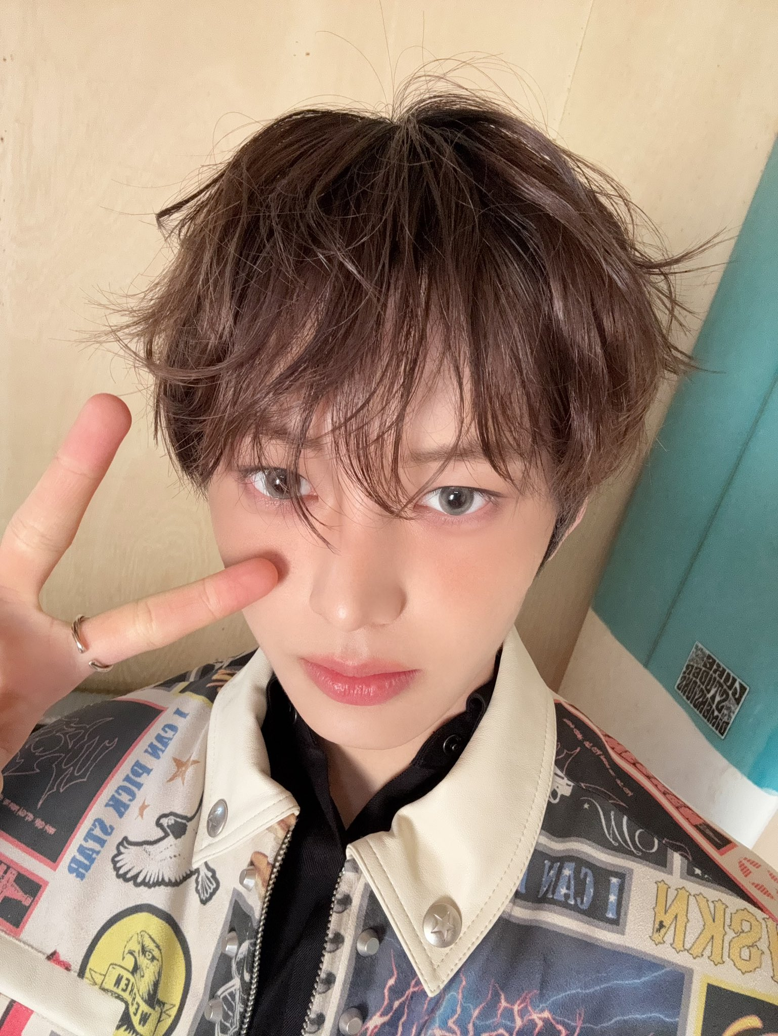 멤버들마다 비주얼 개성이 뚜렷한 아이돌...jpg | 인스티즈