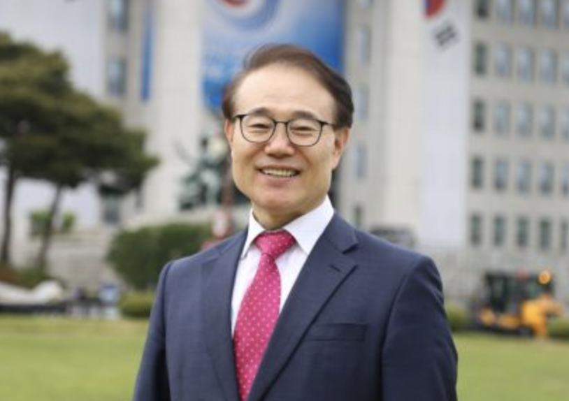  윤형선 나이 고향 재산 학력 이력 프로필 (의사 출신)