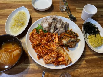 김치 양념 굴보쌈 달인