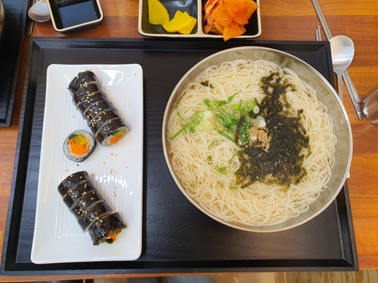 신의혼밥 이미지