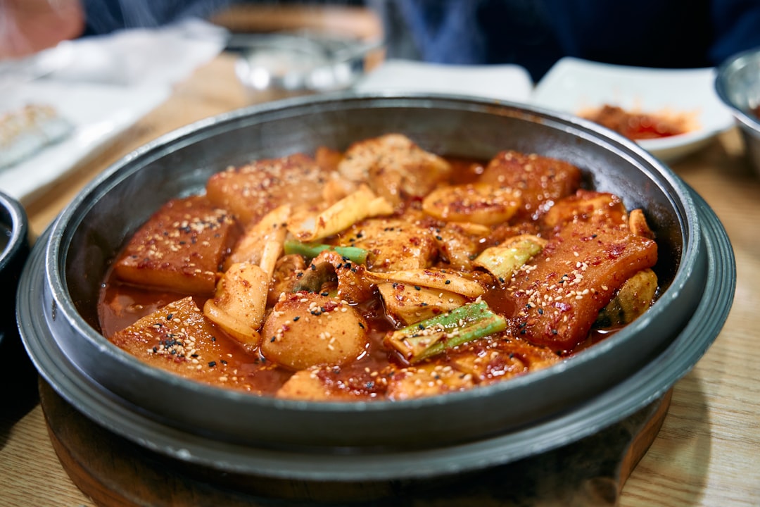 The most important noun in 핫윙 만들기 법 is recipe.