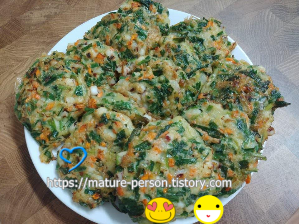  알록달록 색깔도 예쁘고 맛도 좋은 -- 오징어부추전, 동태전