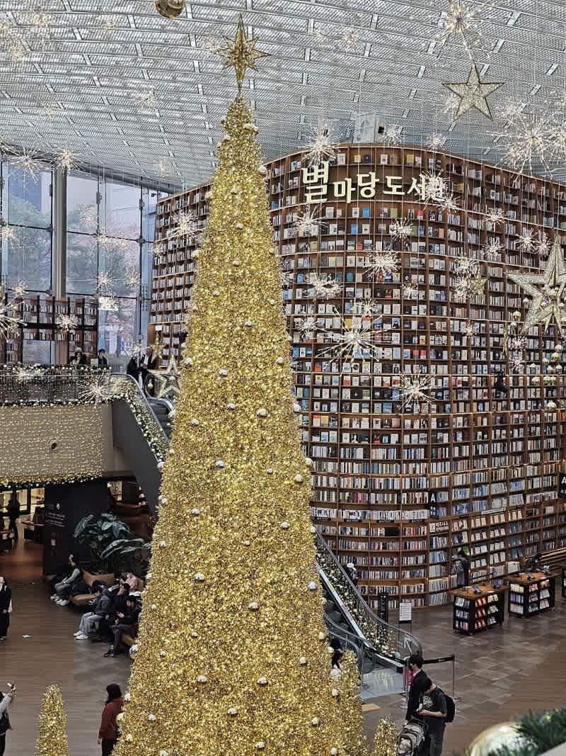 📚✨ 별마당 도서관 완전 정복! 코엑스 스타필드 vs 수원 스타필드 비교 탐방기 ✨📚