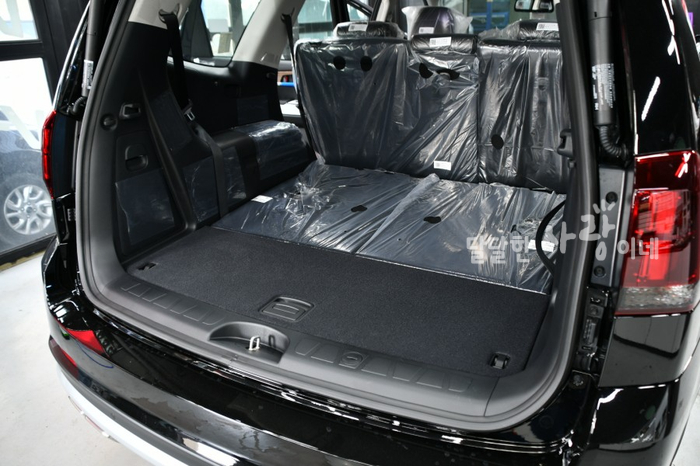 Majave the Master Platinum 7인승 실내가 압도적입니다. 36