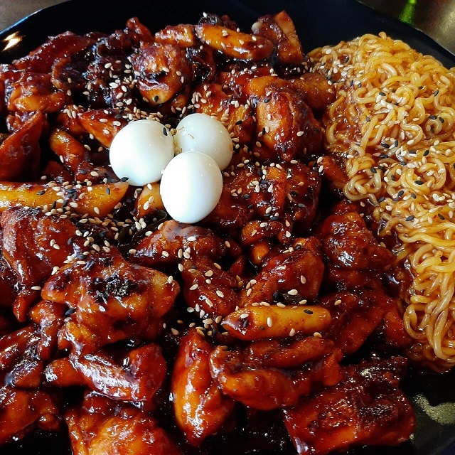  고려대 안암역 숯불치킨 꼬꼬아찌