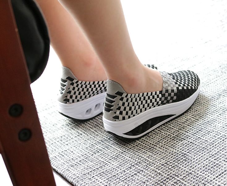  격자 짜임 패브릭 4cm 슬립온