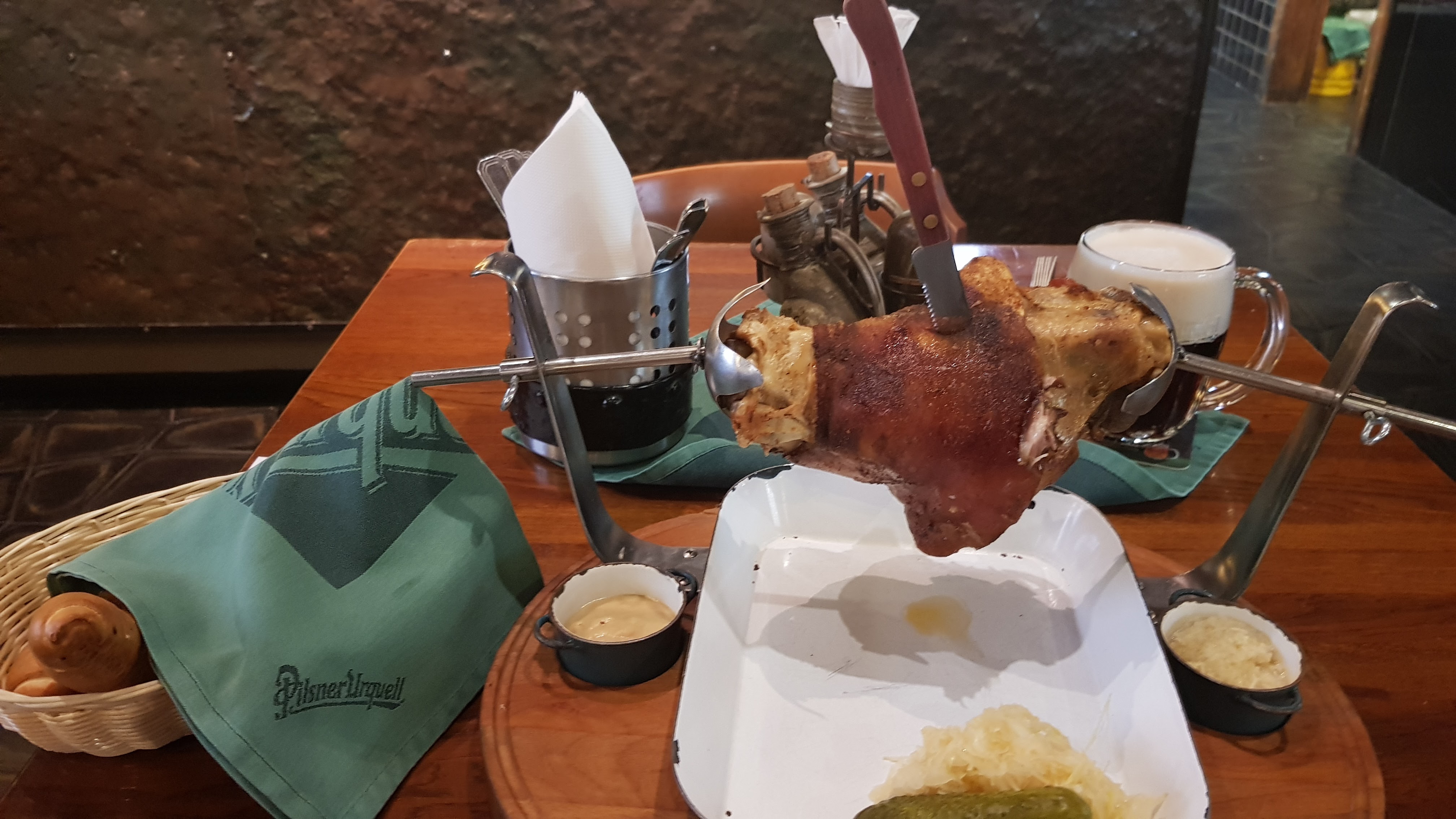 레스토랑 Bredovský Dvůr(필스너 맥주)