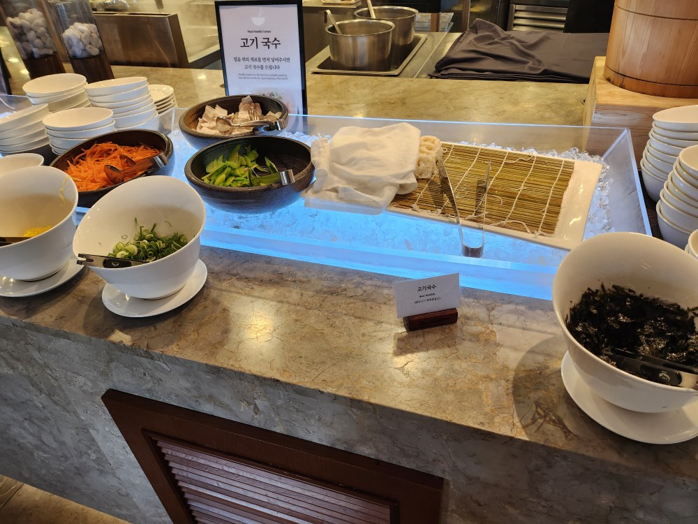 에코랜드 호텔 조식 뷔페
