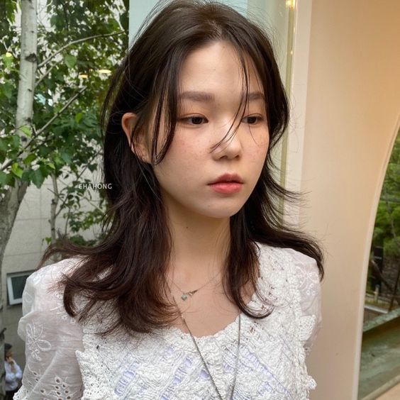 머리숱 없는 여자 헤어스타일, 중간머리