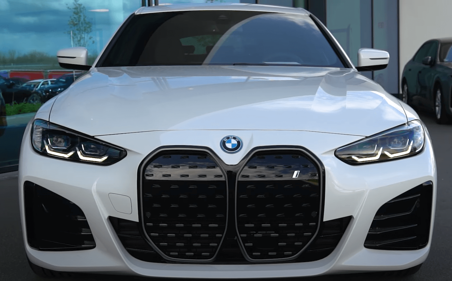 BMW i4 전기차 가격 보조금 할인