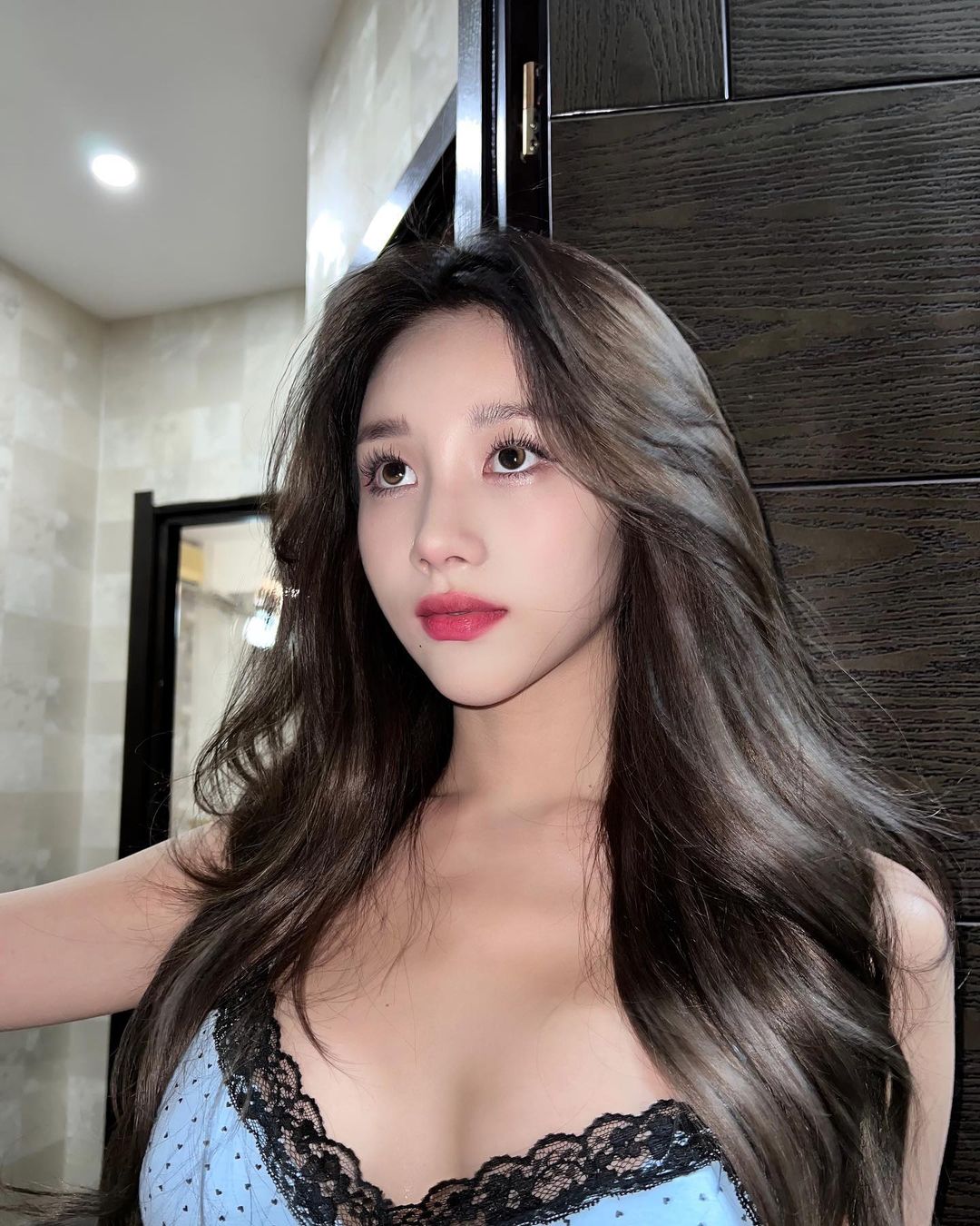  아이돌 출신  심새벽 인스타그램 셀카 사진 모음 - 3