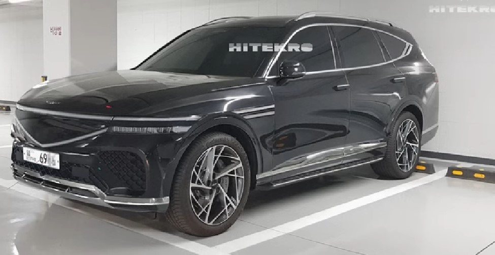 자동차 디자인 HITEKRO GV90 예상도