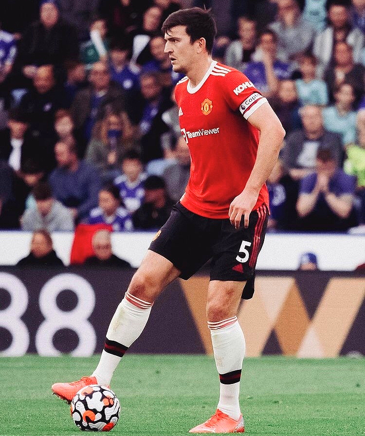 2-4로 패한 맨유 최악의 부진이 계속되는 솔샤르 경질이 대답하며 레스터에게 10