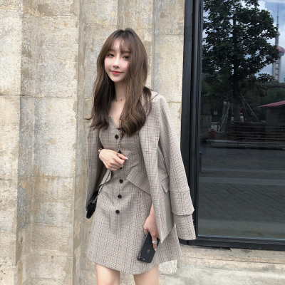 여성정장 코디셋트 캐주얼정장 오피스룩 망사 레드