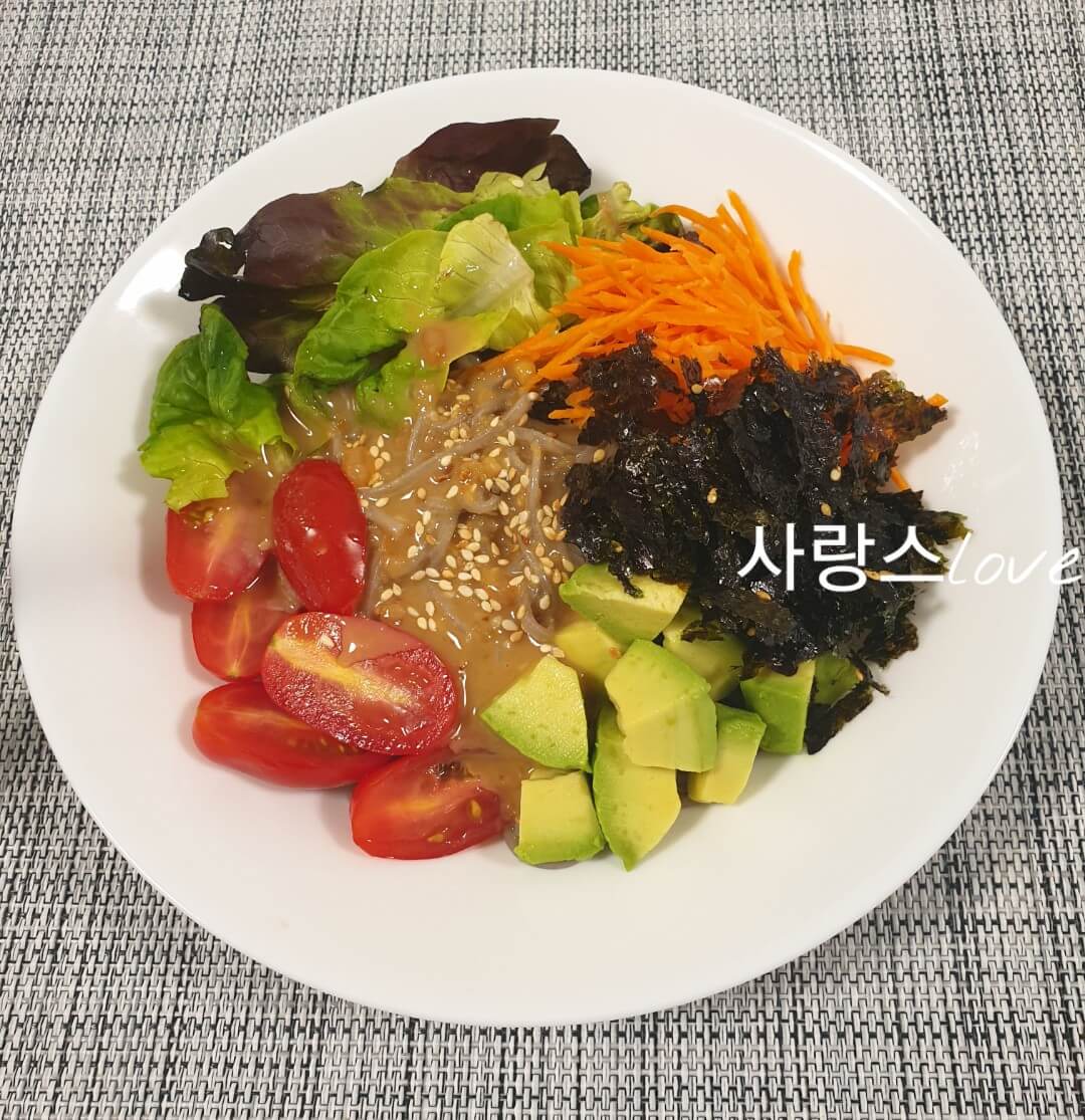 고소한 땅콩소스 메밀국수 샐러드 만들기
